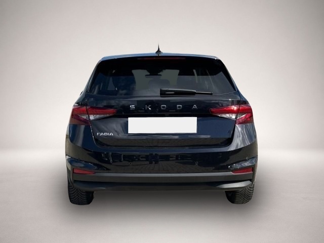 Bild 4 Skoda Fabia 1.0 TSI Tour Lenkrad heizbar,LM16,LED
