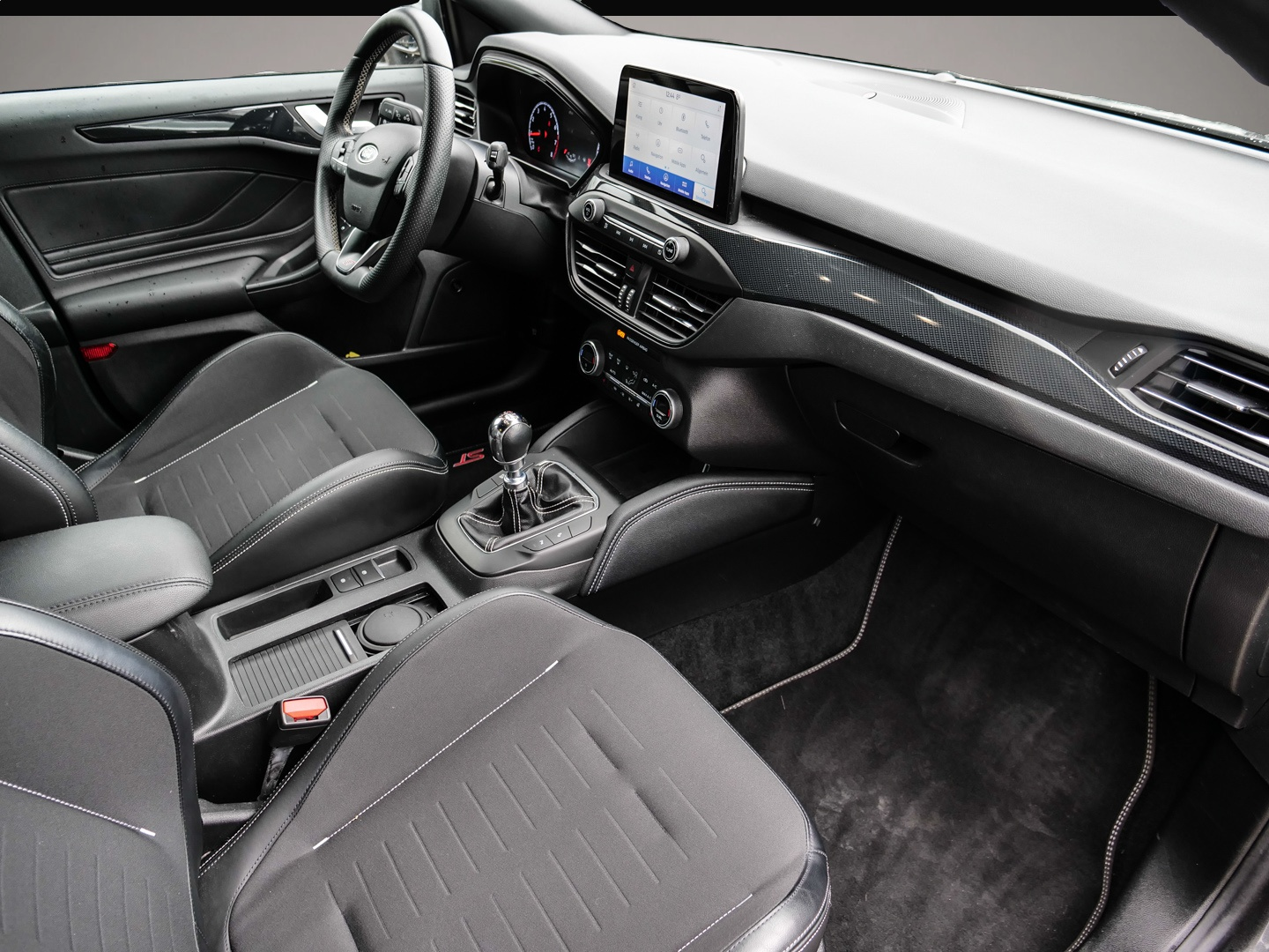 Bild 5 Ford Focus ST AD Navi Soundsystem B & O LED Kurvenlic