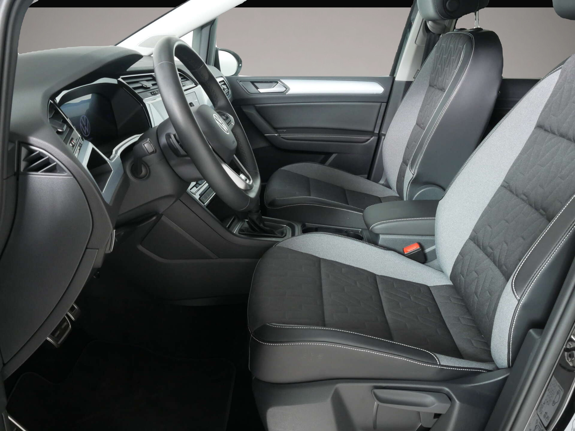 Bild 5 Volkswagen Touran 1.5 TSI GOAL