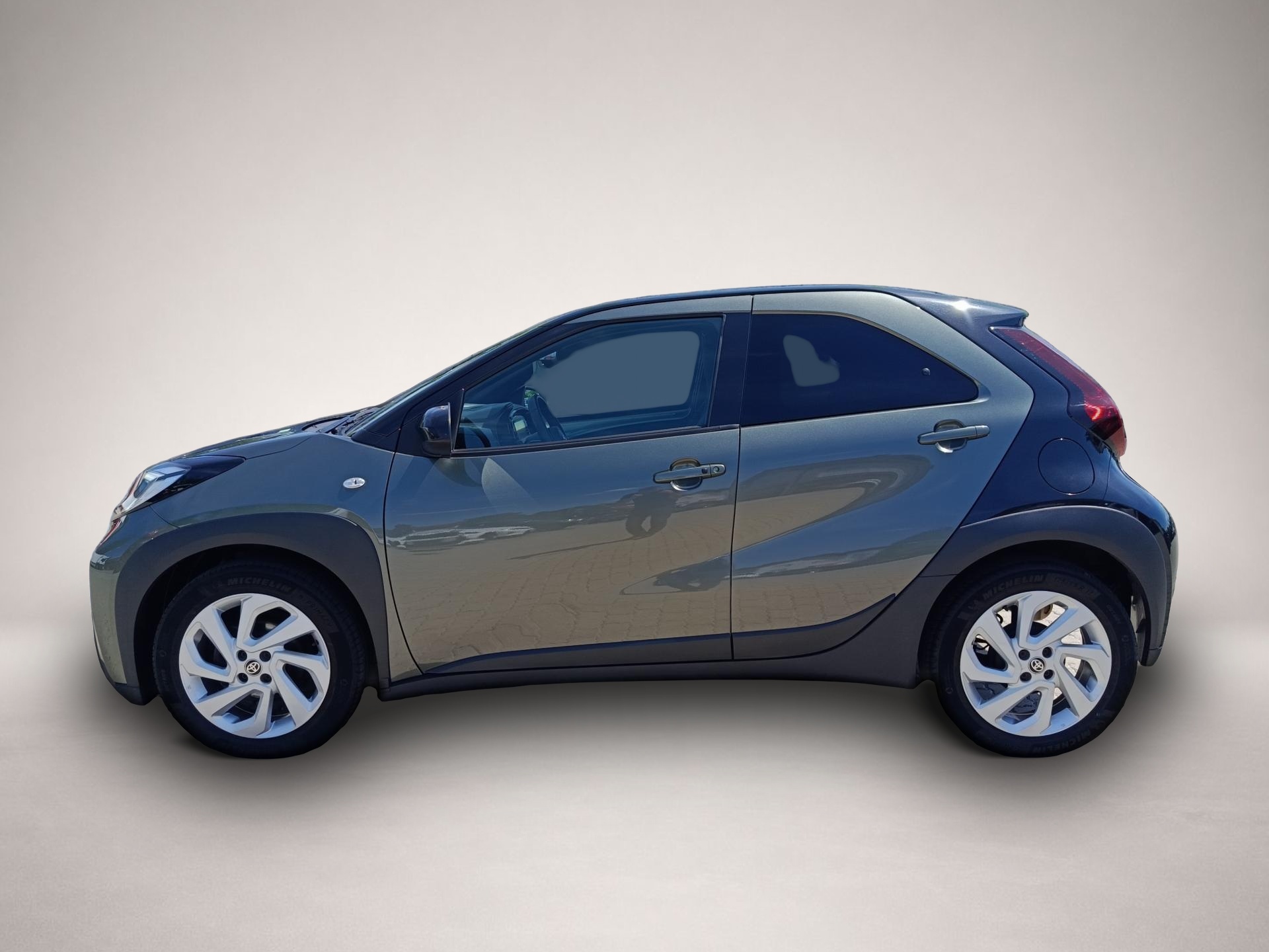 Bild 6 Toyota Aygo (X) Aygo X 1.0 VVT-i Pulse 