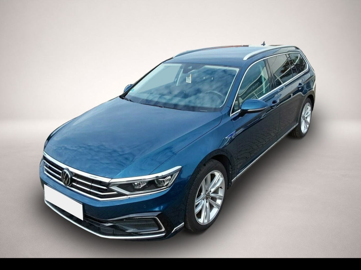 Bild 2 Volkswagen Passat GTE Variant 1.4 TSI 217 PS Plug-IN Hybrid