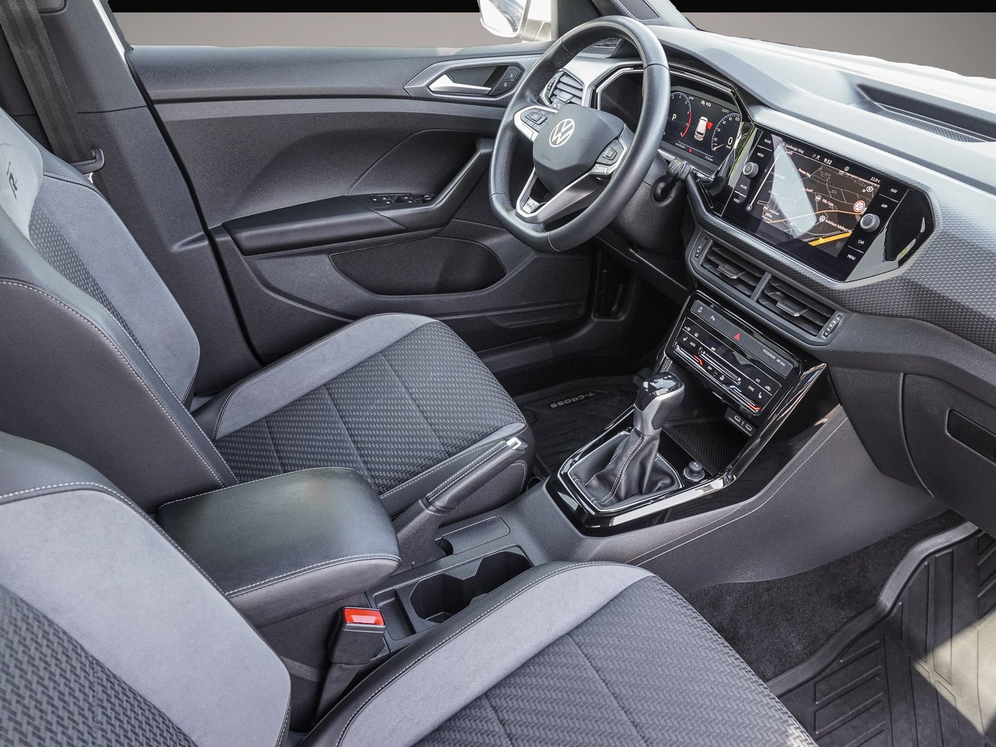 Bild 6 Volkswagen T-Cross 1.5 TSI DSG R-Line 74761