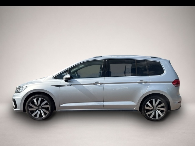 Fotografie 2 des Volkswagen Touran 1.5 TSI DSG Highline R-line Sportpaket Na