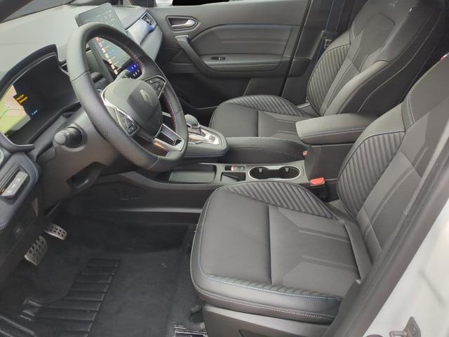 Fotografie 3 des Renault Symbioz Esprit Alpine LKHZ+RFK+SHZ Full Hybrid E-Tech 1.