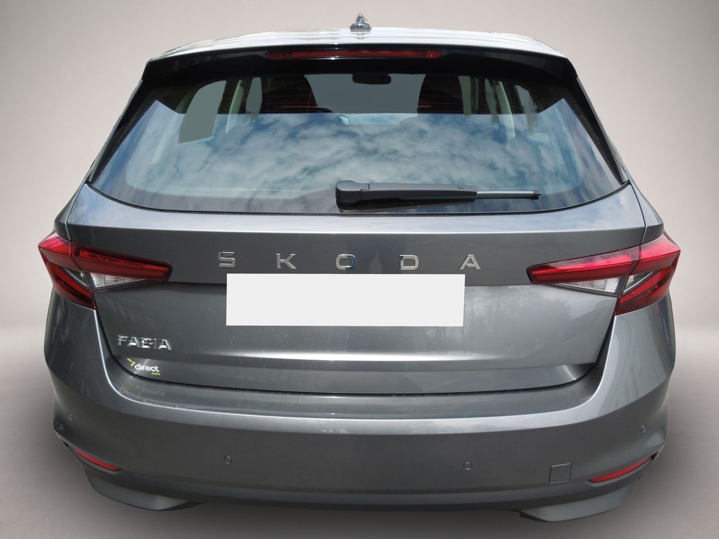 Bild 5 Skoda Fabia 1.0TSI Selection/LED/AHK/Sitzheizung/Kamer