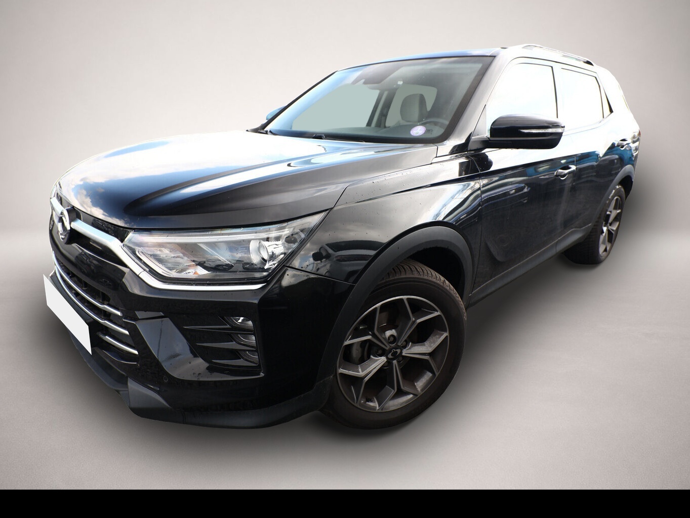 Fotografie Ssangyong Korando 1.5 T-GDI 163 Quarz Nav PDC SHZ KeyL 18Z