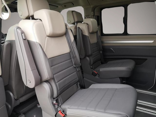 Fotografie 7 des Volkswagen T7 Multivan Edition Edition 1,5eHybrid DSG High LÜ 7 Sitzer.