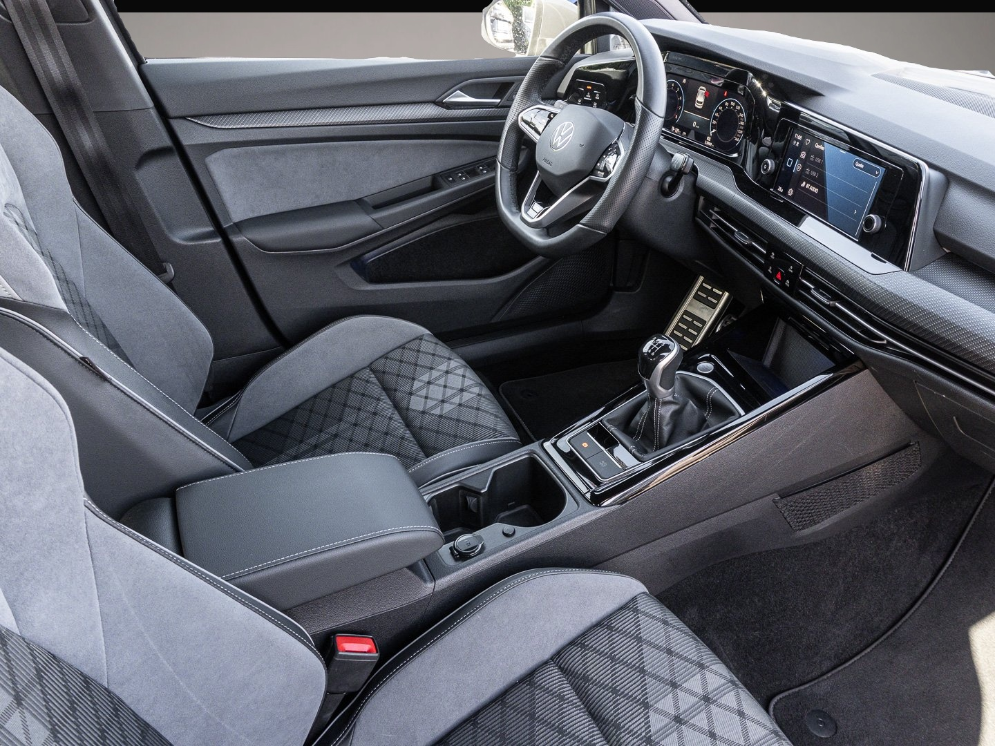 Bild 6 Volkswagen Golf 1.5 TSI R-Line