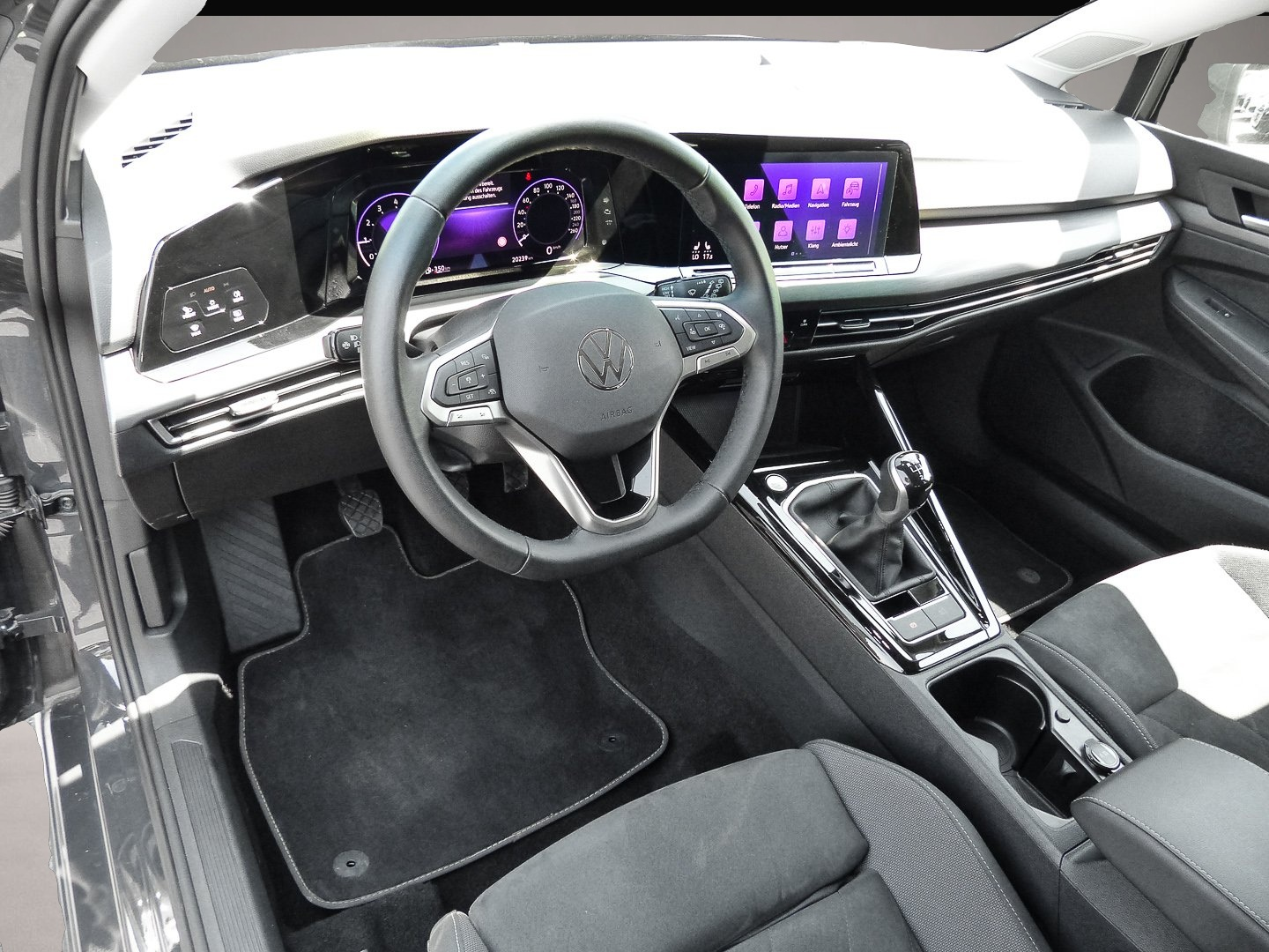 Bild 7 Volkswagen Golf 1.5 TSI Style ALU NAVI LED PLUS