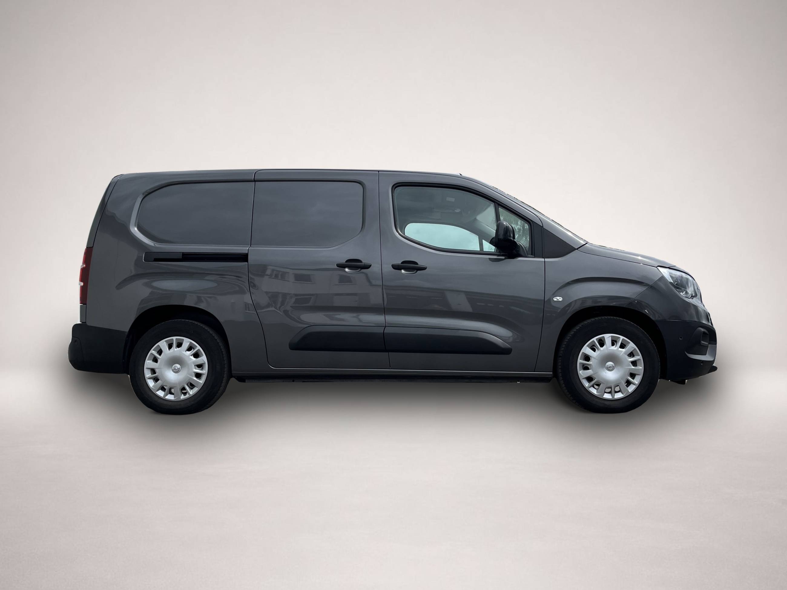 Bild 4 Opel Combo Electric Cargo 107¤ m.20% Anz. 50kWh 3-Pha