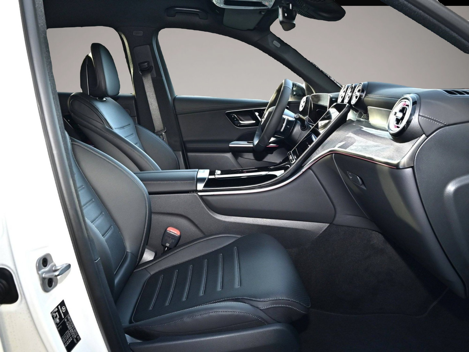 Fotografie 2 des Mercedes-Benz GLC 220