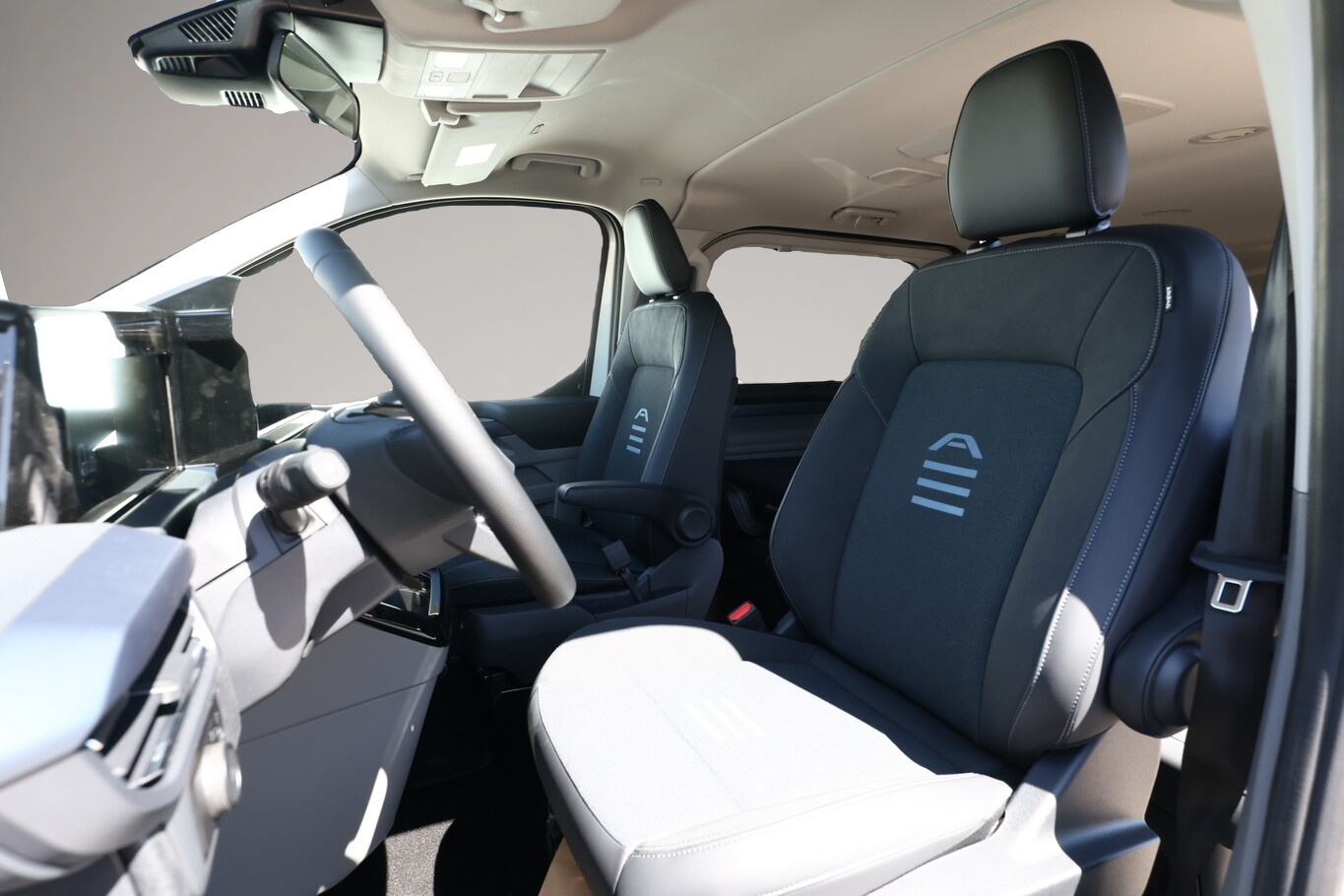 Bild 5 Ford Tourneo Custom Aut Active L2 AHK ACC 3Z-Klima 8S