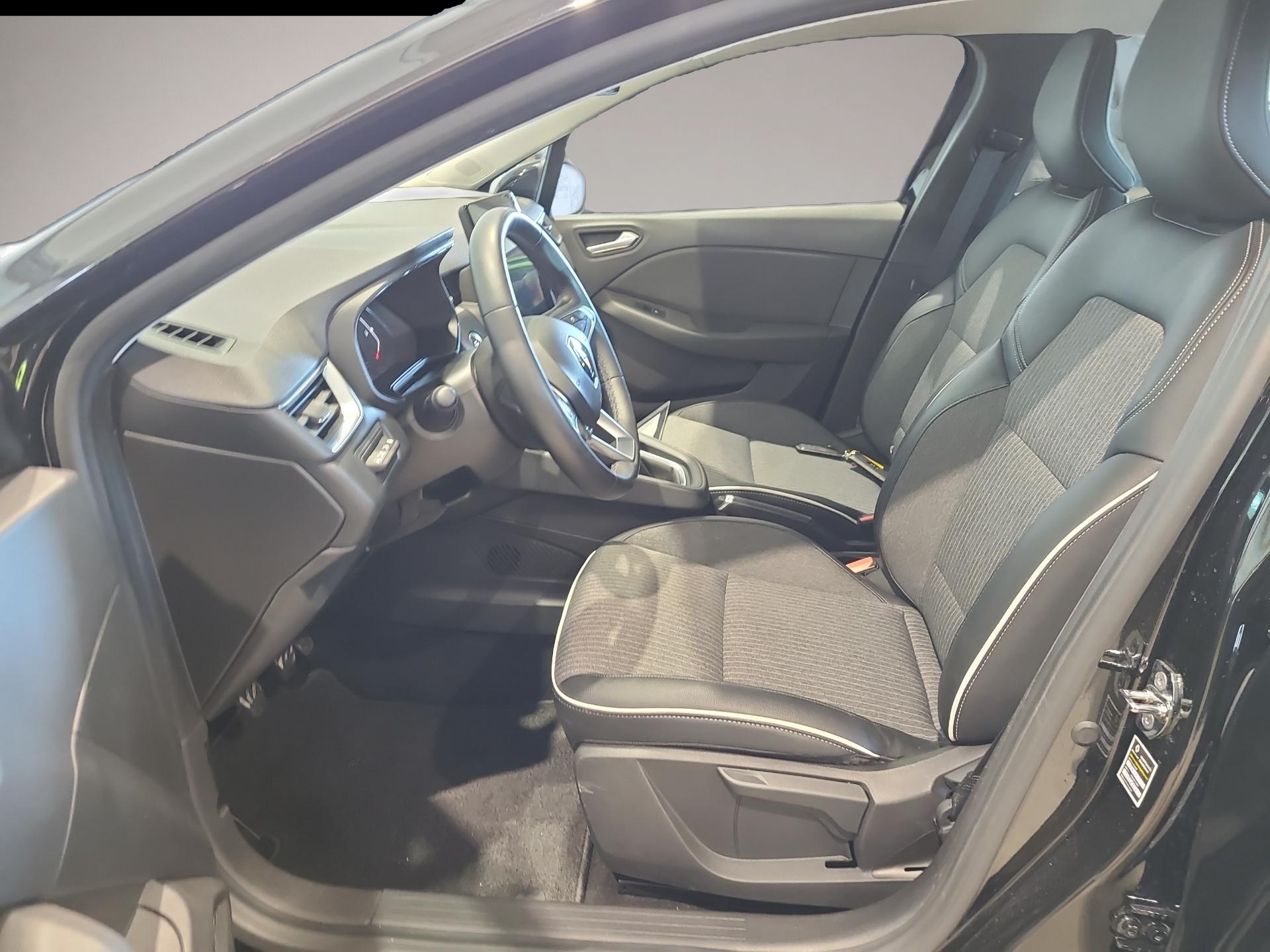 Bild 5 Renault Clio Intens Komfort-P. Voll-LED Easy-P. Navi Ser