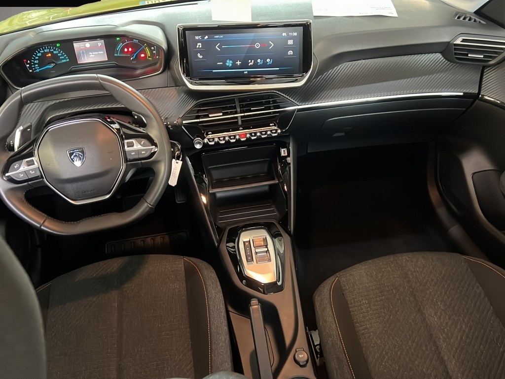 Fotografie des Peugeot 208 1.2 Style Automatik*Spurassist*Einparkhilfe*