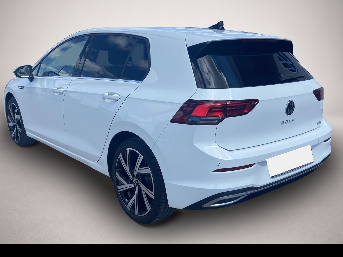 Bild 3 Volkswagen Golf 1.5 eTSI DSG STYLE APP-CONNECT+18"+ACTIVE-I