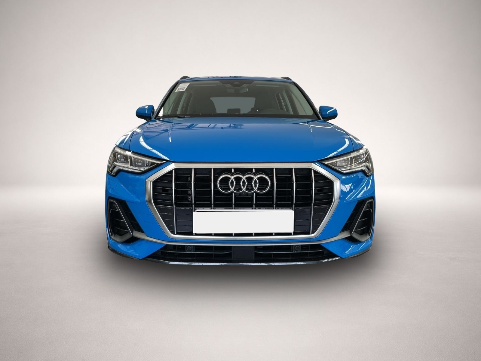 Fotografie 2 des Audi Q3 35 TFSI s-tronic AB347EUR S line AHK MATRIX A