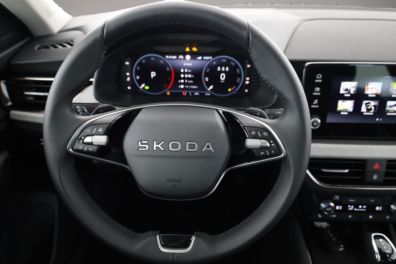 Skoda Kamiq Kamiq 1.0 TSI DSG Selection, LED, Kamera, ACC, S - Thumbnail 6