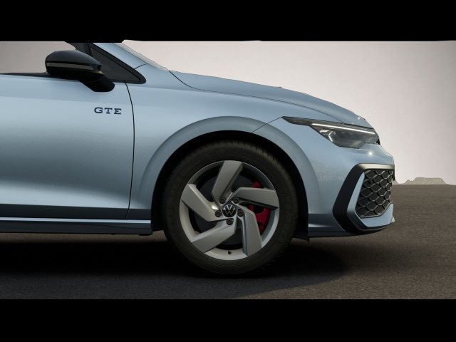 Bild 4 Volkswagen Golf 8 VIII 1.5 eTSI Hybrid DSG GTE Black Style