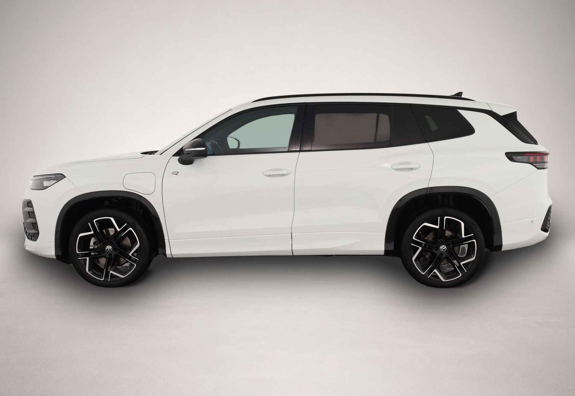 Fotografie 4 des Volkswagen Tayron 1.5 eHybrid R-Line