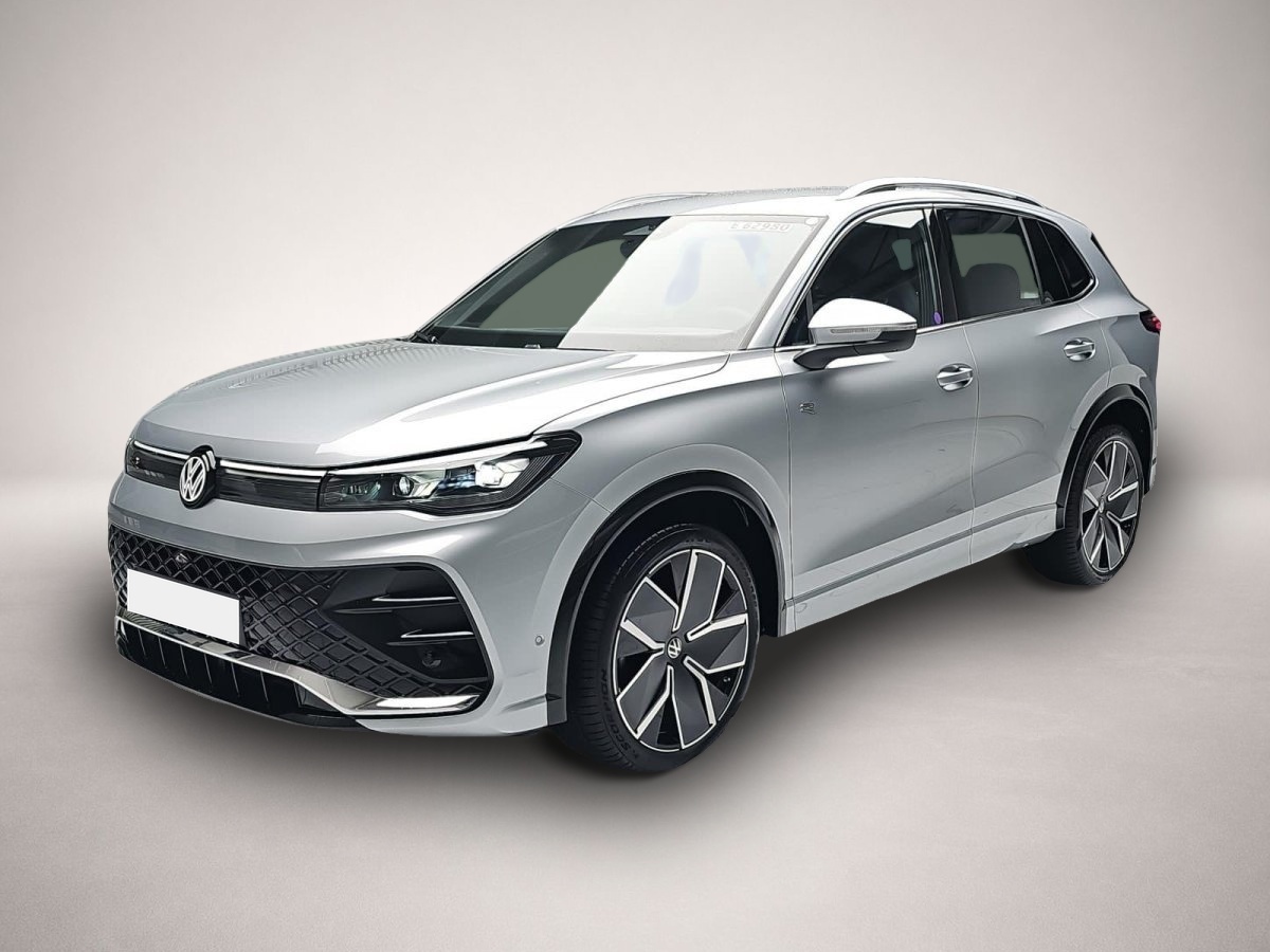 Fotografie 1 des Volkswagen TIGUAN 1.5 ETSI DSG R-LINE NAVI MATRIX LM20