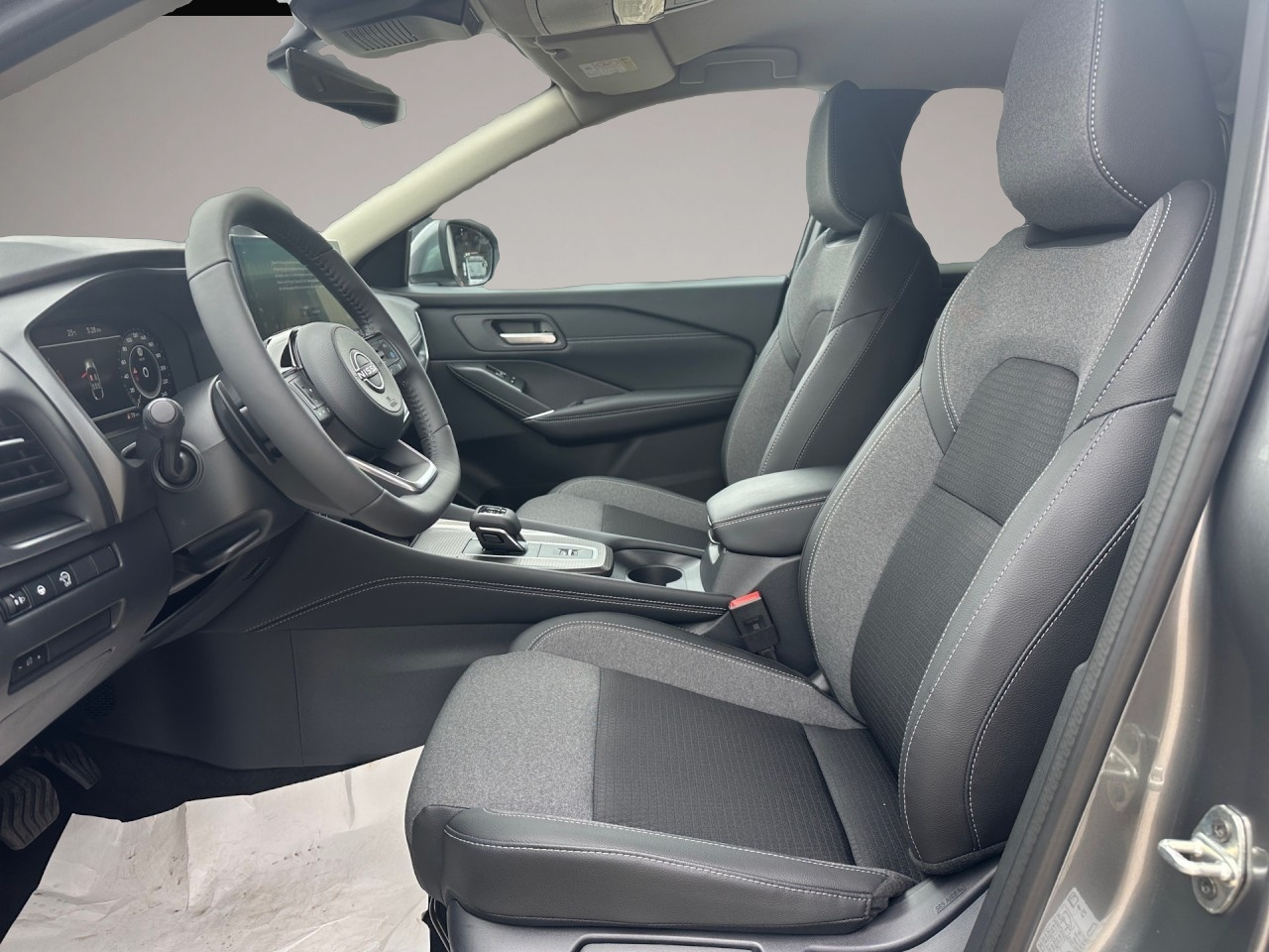 Bild 5 Nissan Qashqai Xtronic M-Hyb N-Connecta Facelift AHK