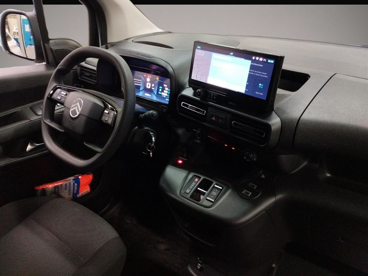 Fotografie 5 des Citroën Berlingo Kasten L2 AT Navi Kamera PDC v+h NSW