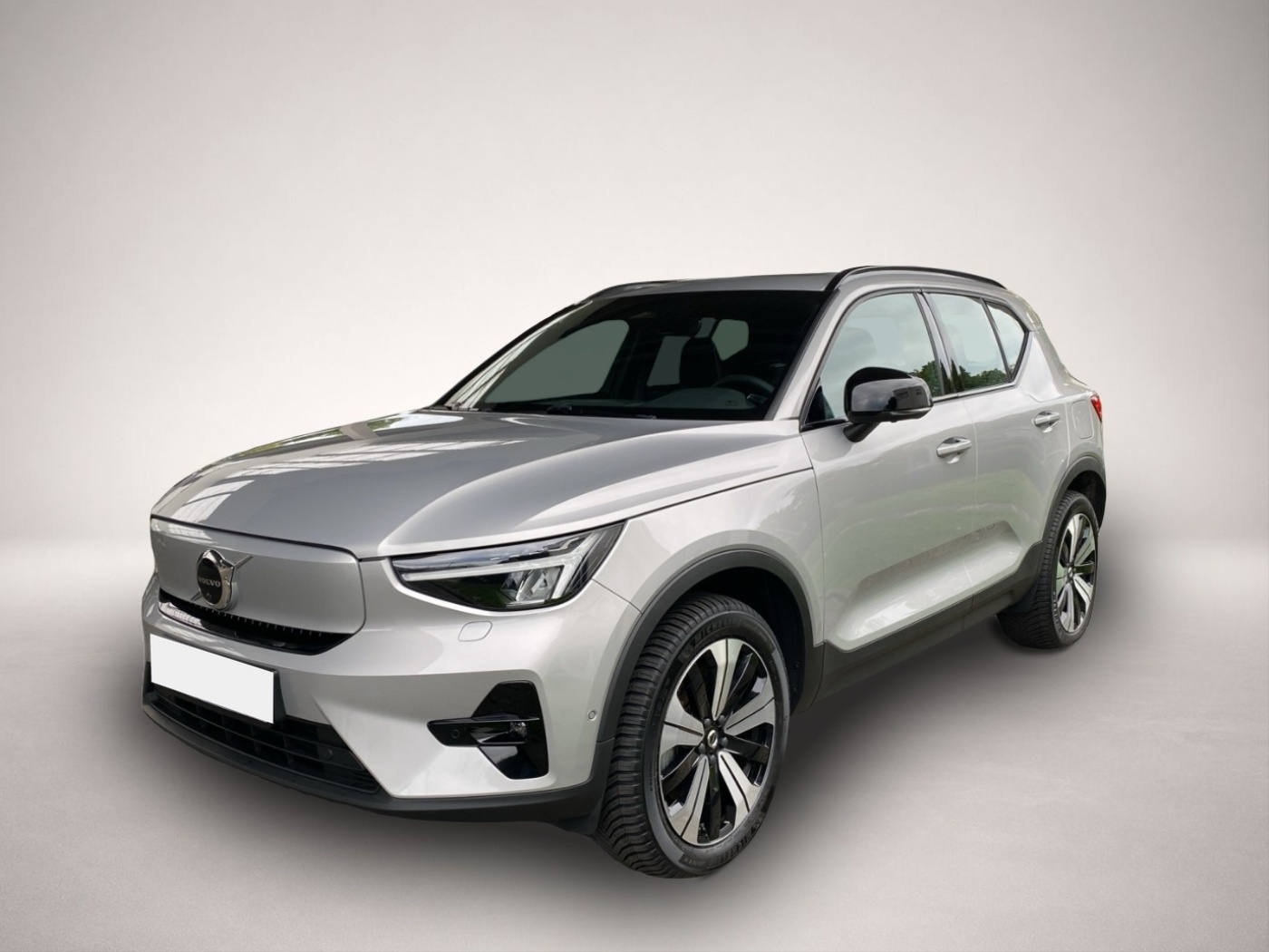 Bild 1 Volvo XC40 P8 Twin Ultimate Recharge Pure Electric ACC