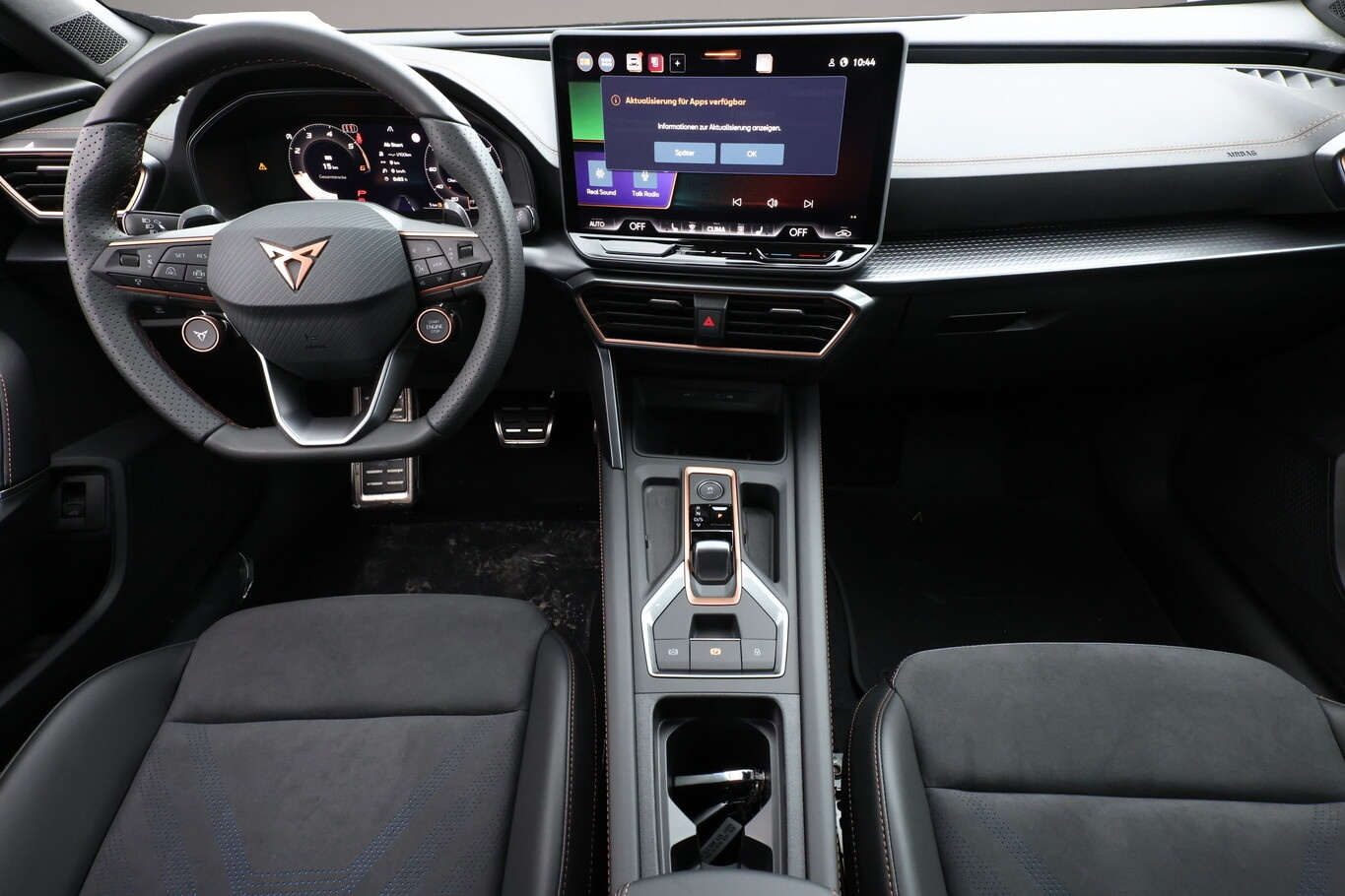 Bild 7 Cupra Formentor DSG Matrix DCC 19Z Dinamica SHZ EdgeP