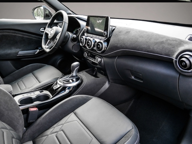 Bild 4 Nissan Juke N-Design Hybrid 1.6 143PS EU6d Navi BOSE So