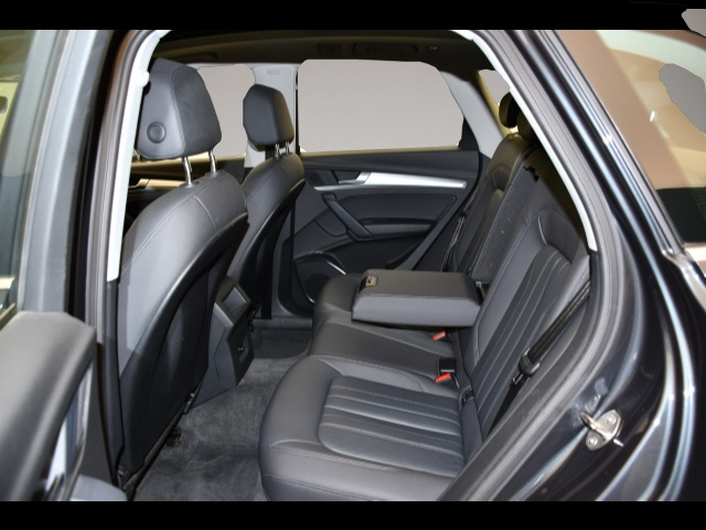 Bild 5 Audi Q5 30TDI S-tronic advanced PANO/LEDER/AHK/NAVI