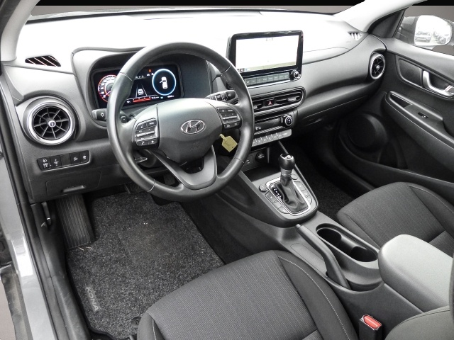 Bild 4 Hyundai KONA Style CRDi Navi GSD WKR SHZ Spurhalteass.