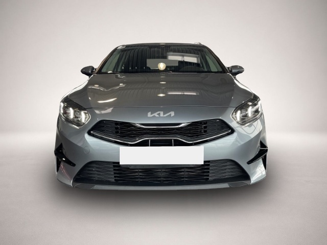 Bild 4 Kia cee'd / Ceed Cee'd_sw 1.5 T-GDI Navi LED Kamera DAB CarPlay S