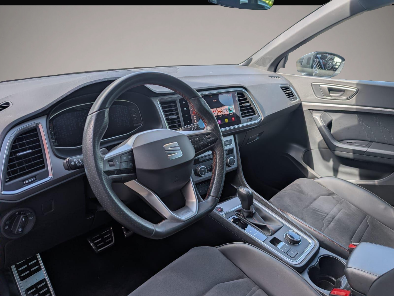 Bild 5 Seat Ateca 1.5TSI DSG FR Navi Totwinkel ACC Kamera