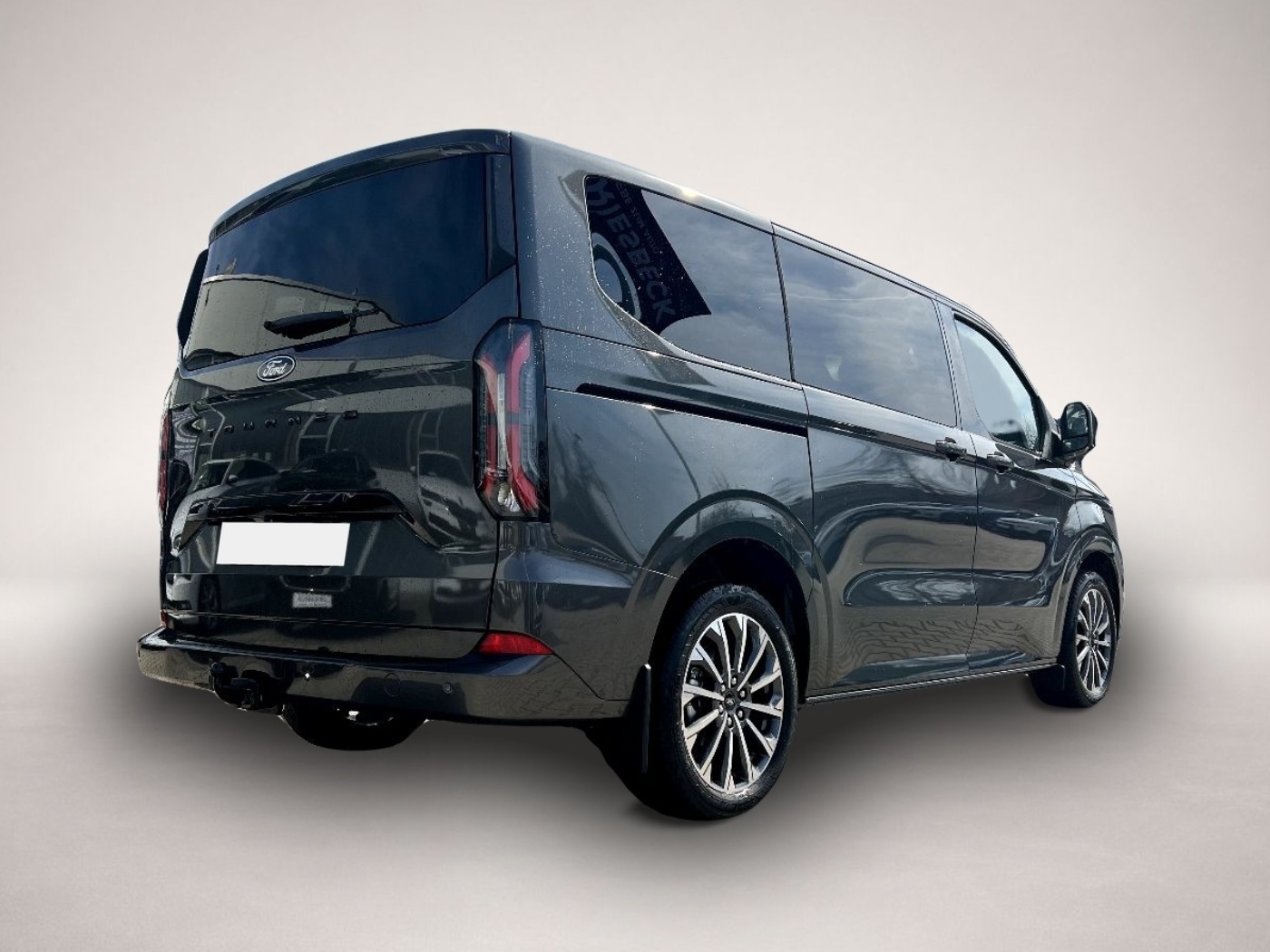 Bild 4 Ford Tourneo Custom L1 2.0 EcoBlue 320 Titanium X AHK