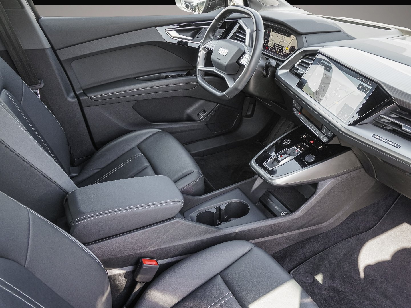 Bild 6 Audi quattro Q4 Sportback 50 e-tron quattro Navi Plus LED