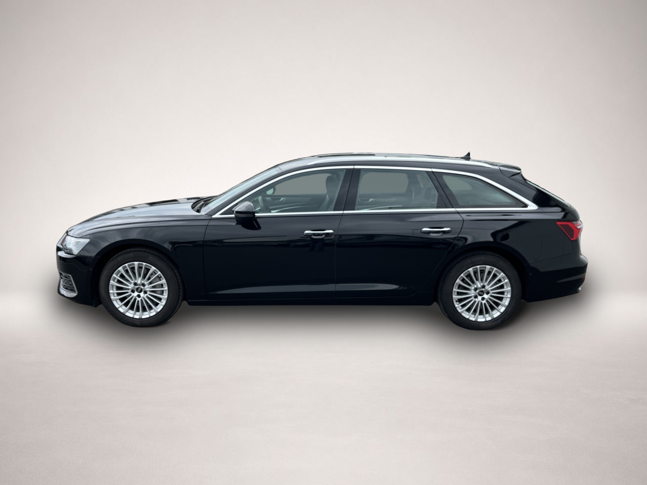 Fotografie 2 des Audi A6 Avant 45 2.0 TFSI S tronic design Navi ACC LE