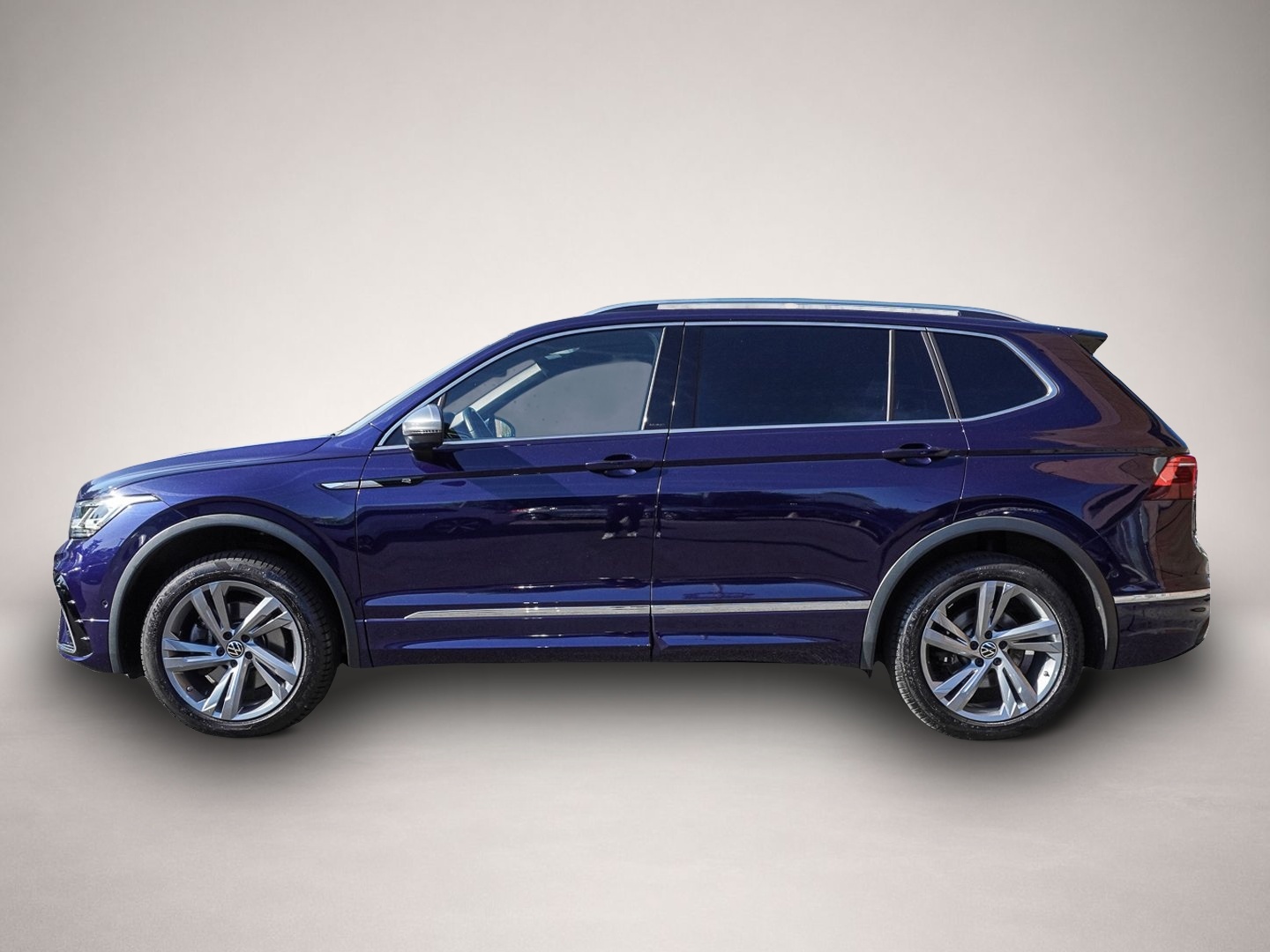 Bild 4 Volkswagen Tiguan Allspace 2.0 TSI DSG R-Line NAVI LED STAN