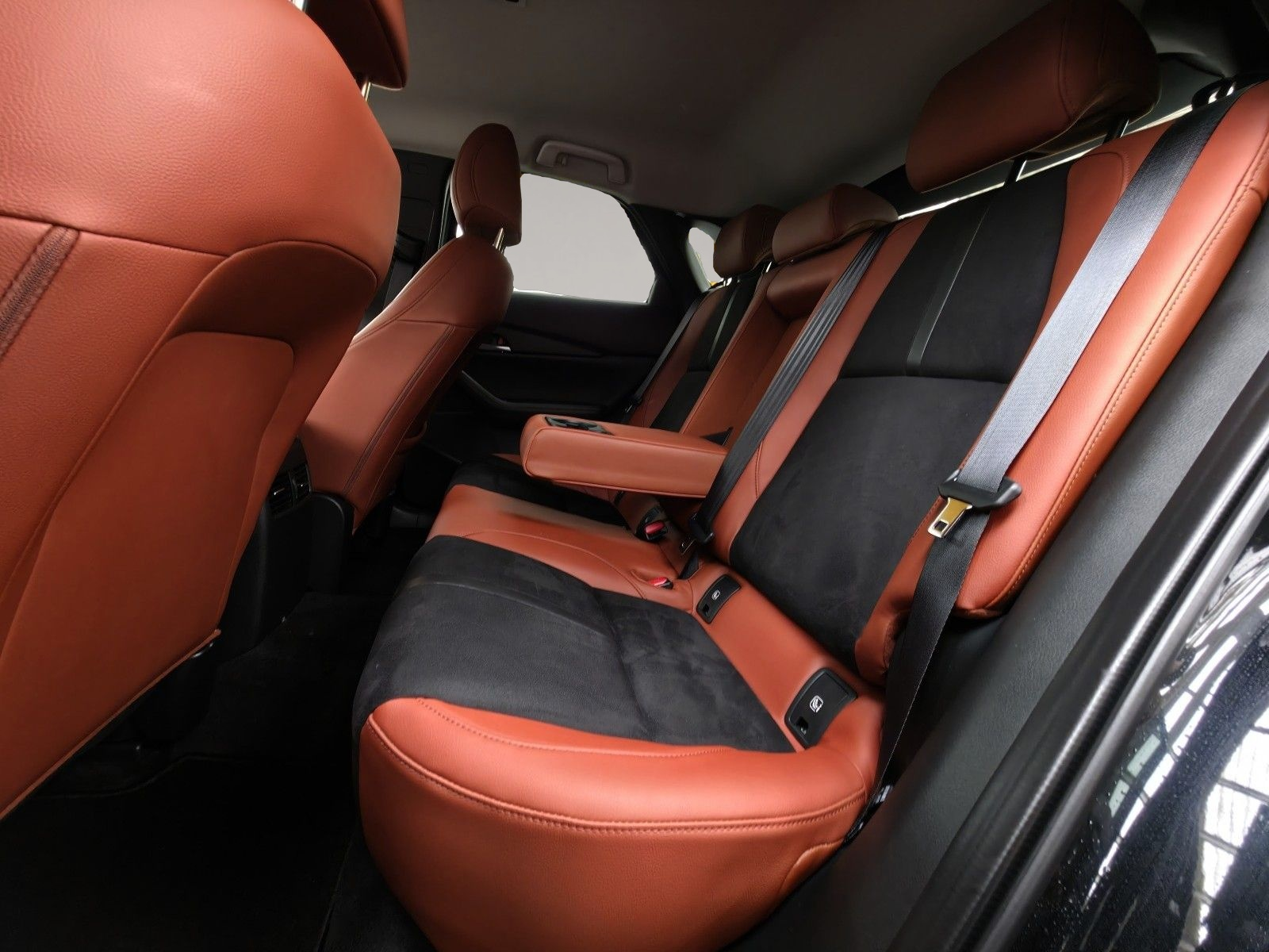 Fotografie 6 des Mazda CX-30 2,5 MHEV Nagisa Leder el.Heckk. BoseSound