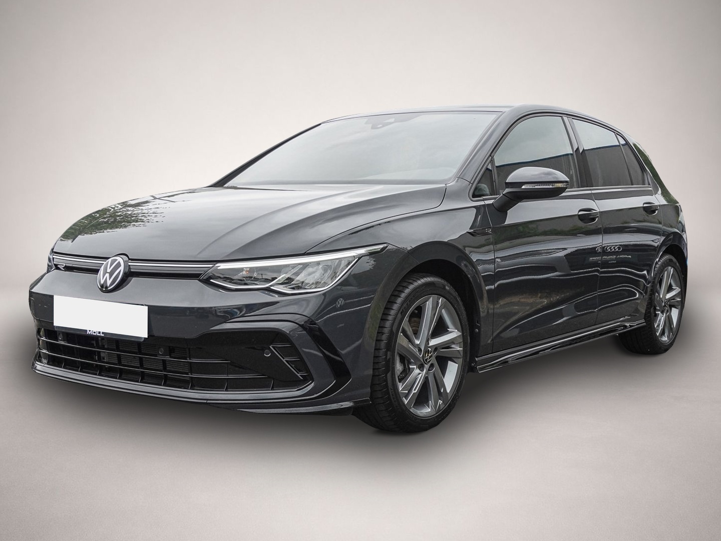 Fotografie Volkswagen Golf 1.5 eTSI DSG R-Line ALU LANE ASSIST PDC