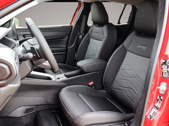 Bild 6 Jeep Avenger e-Hybrid Automatik Summit- SHZ-KAMERA-AC