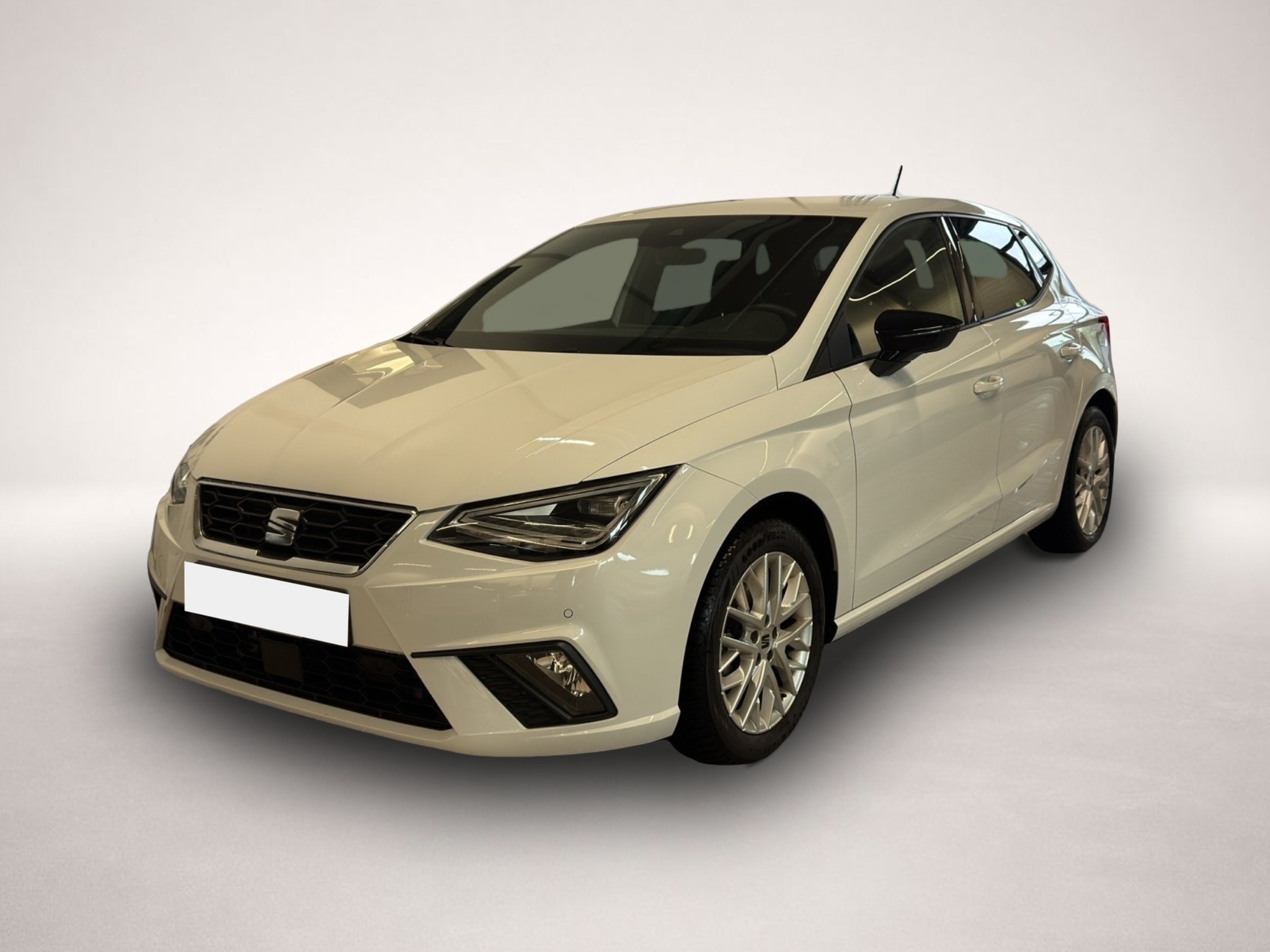 Fotografie Seat Ibiza 1.0 TSI DSG FR ab 166.- EUR mtl. 1000.- An