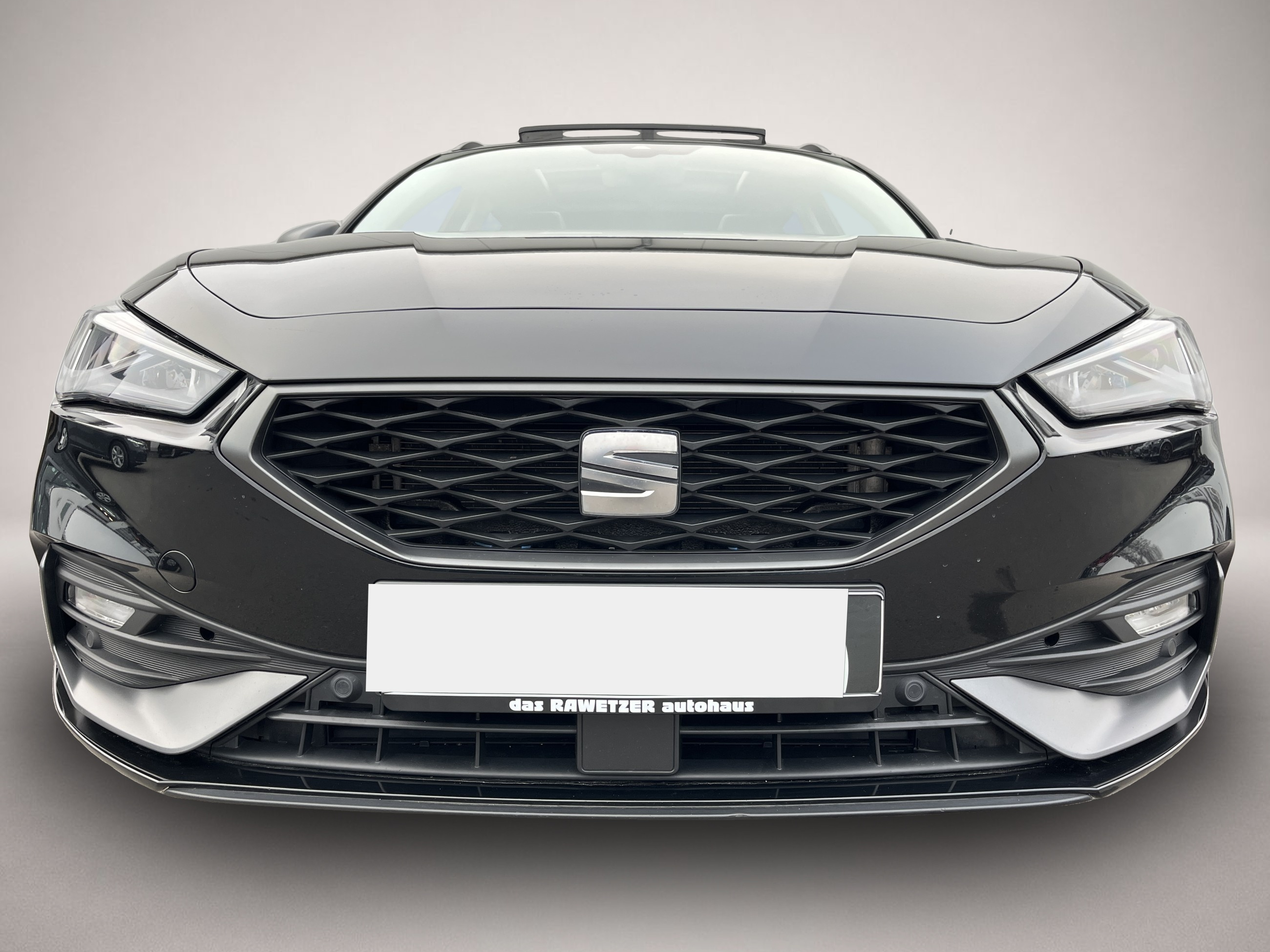 Bild 2 Seat Leon SP 2.0 TDI DSG FR-Line Panorama Navi ACC LE