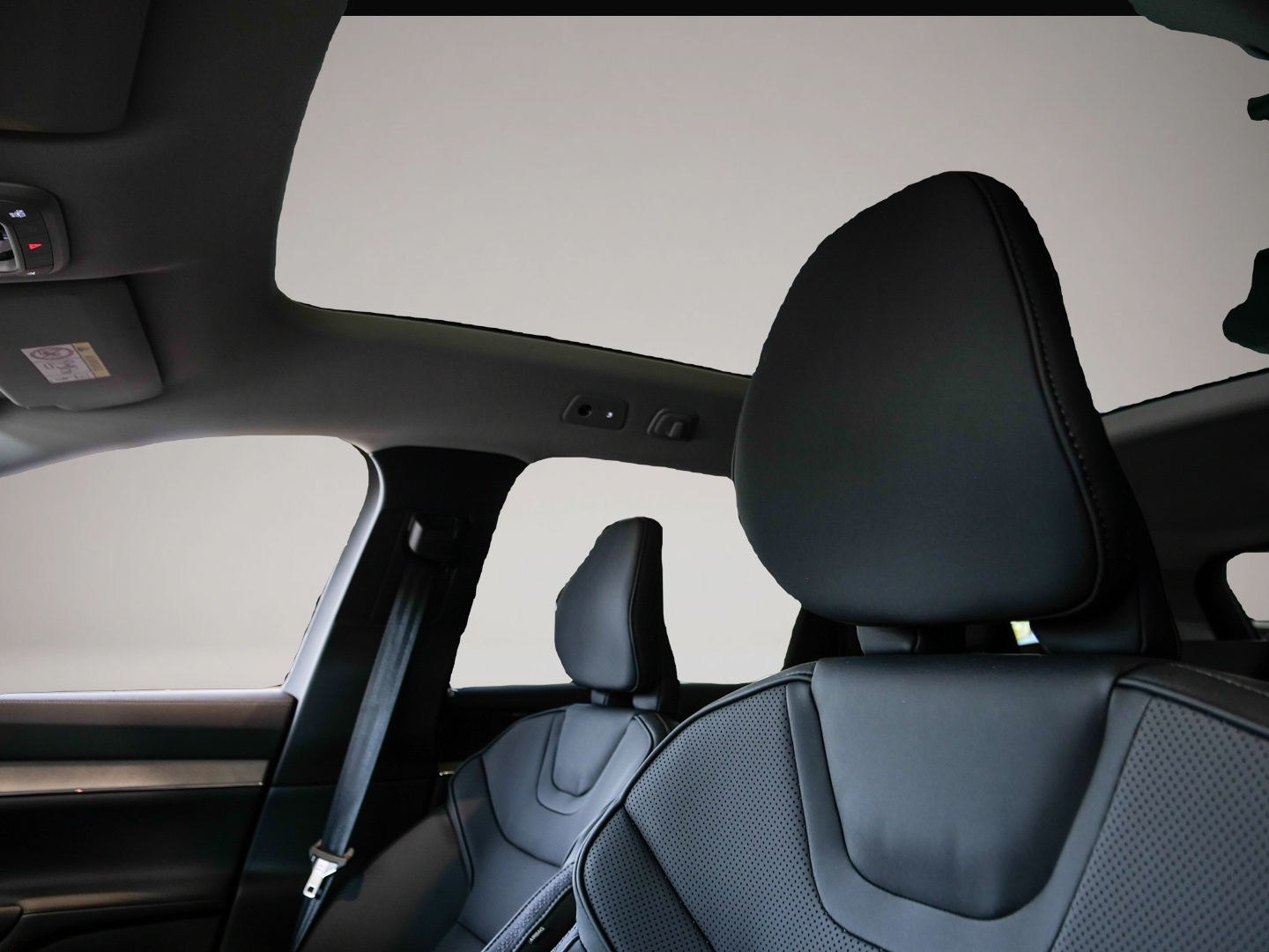 Bild 5 Volvo EX90 Plus Executive Edition 7-Sitzer Allwetterre