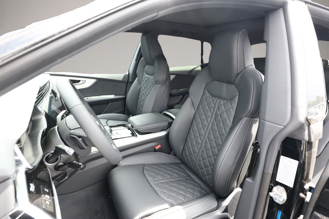 Fotografie 5 des Audi Q8 2xS line AssistenzP+ 23Z Laser Pano HUD Klim4