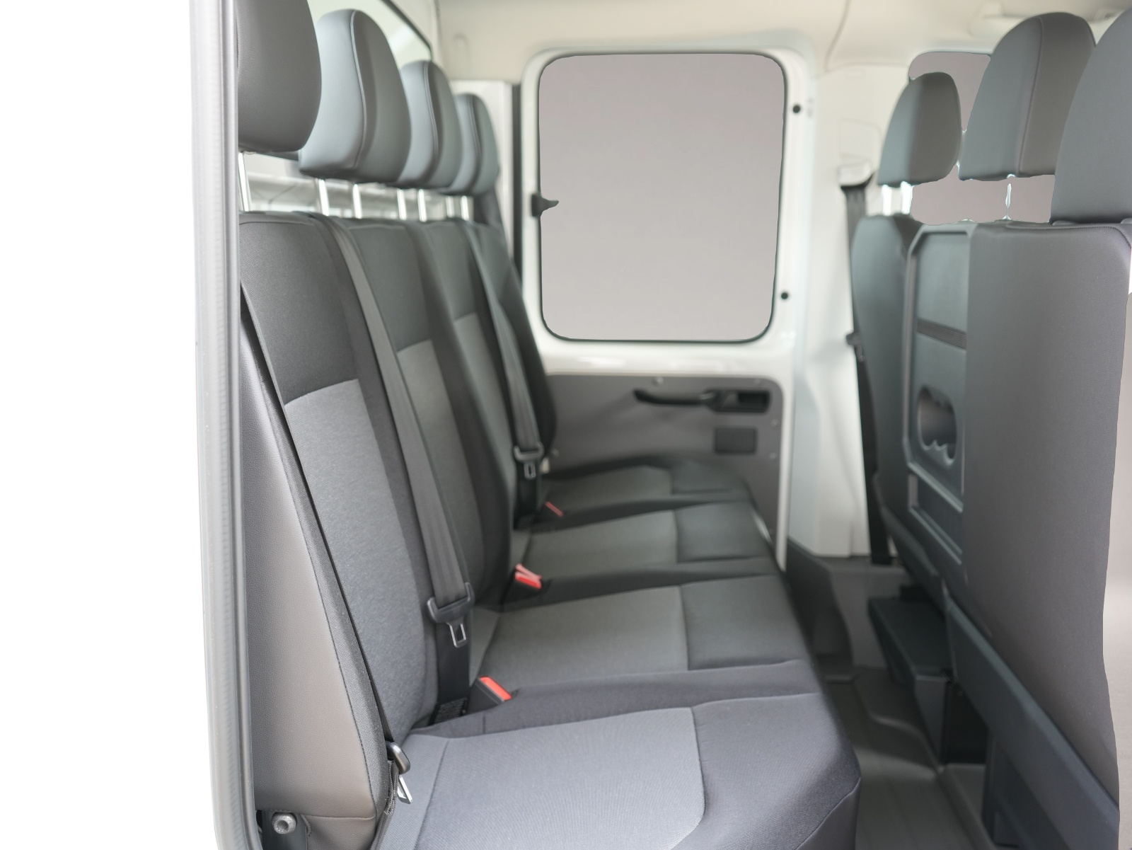 Bild 4 Volkswagen Other Crafter 35 DOKA MR103 FroSG6 AHK NAVI KLIMA PDC