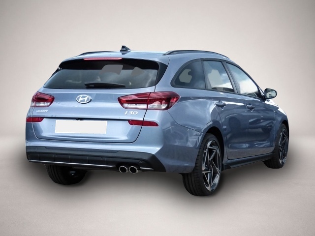 Bild 2 Hyundai i30 Kombi N Line Mild-Hybrid Panorama-Schiebedac