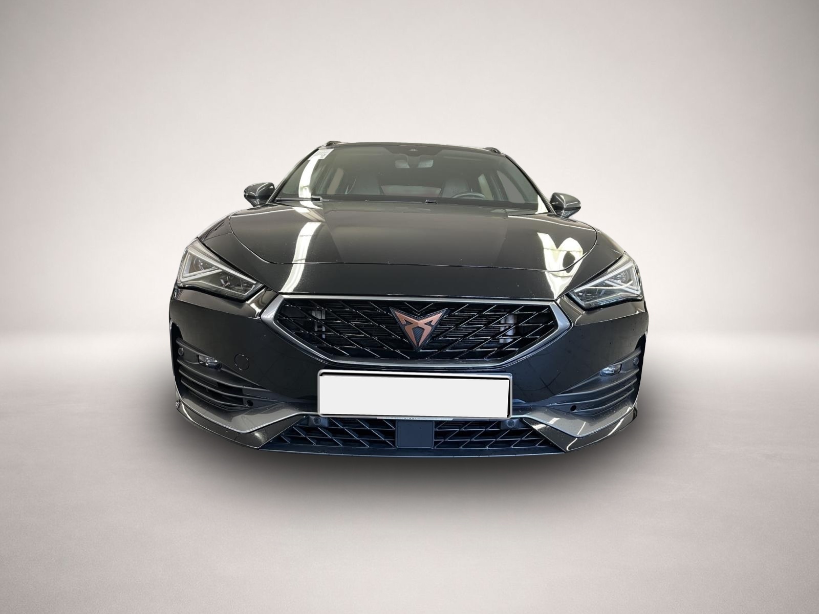 Bild 2 Cupra Leon SP 2.0 TSI DSG 4Dr VZ CUP AHK PANO BEATS LE