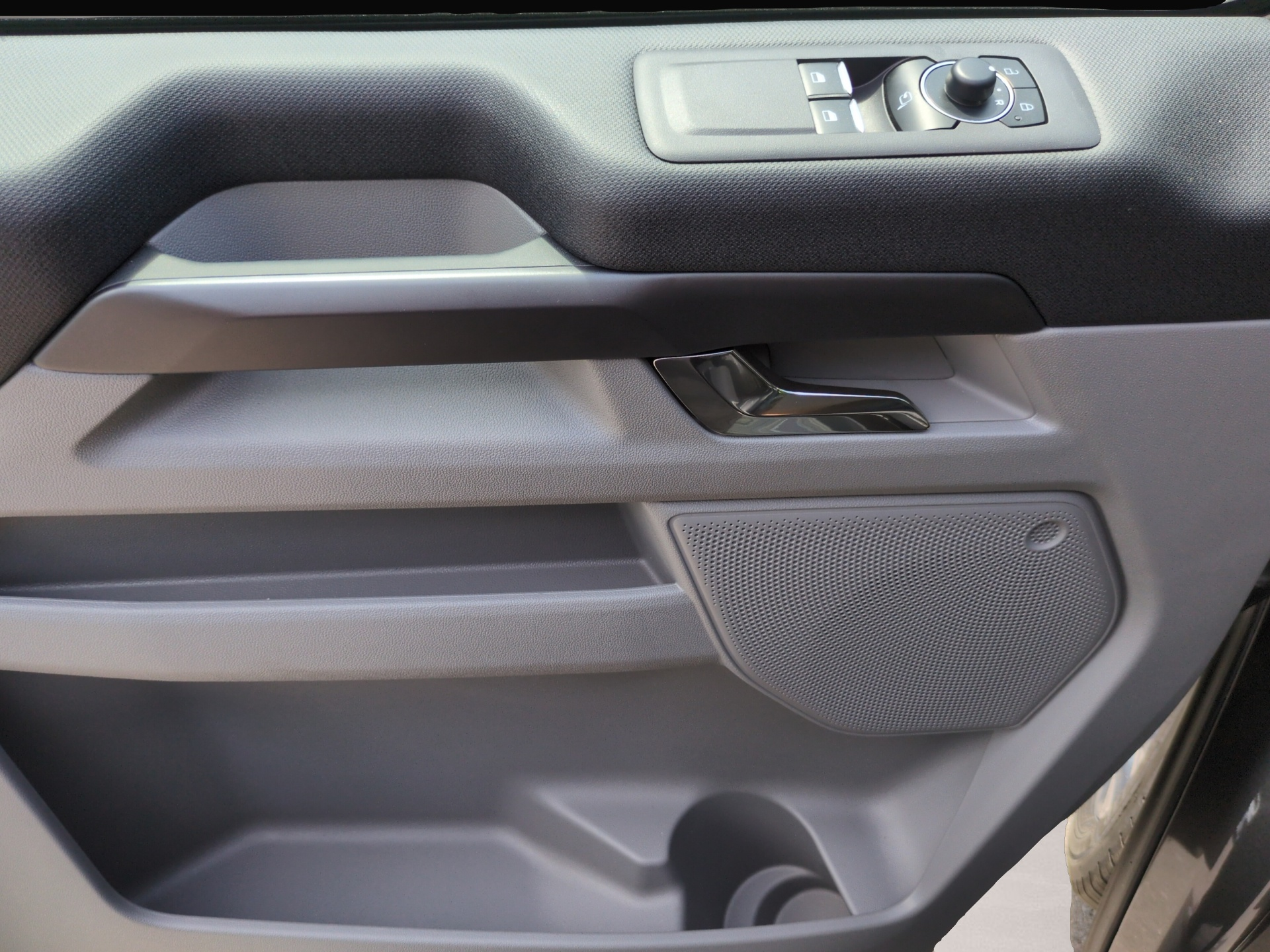 Fotografie 8 des Ford Other Tourneo Custom 2.0 EcoBlue L1 Titanium X FWD Aut