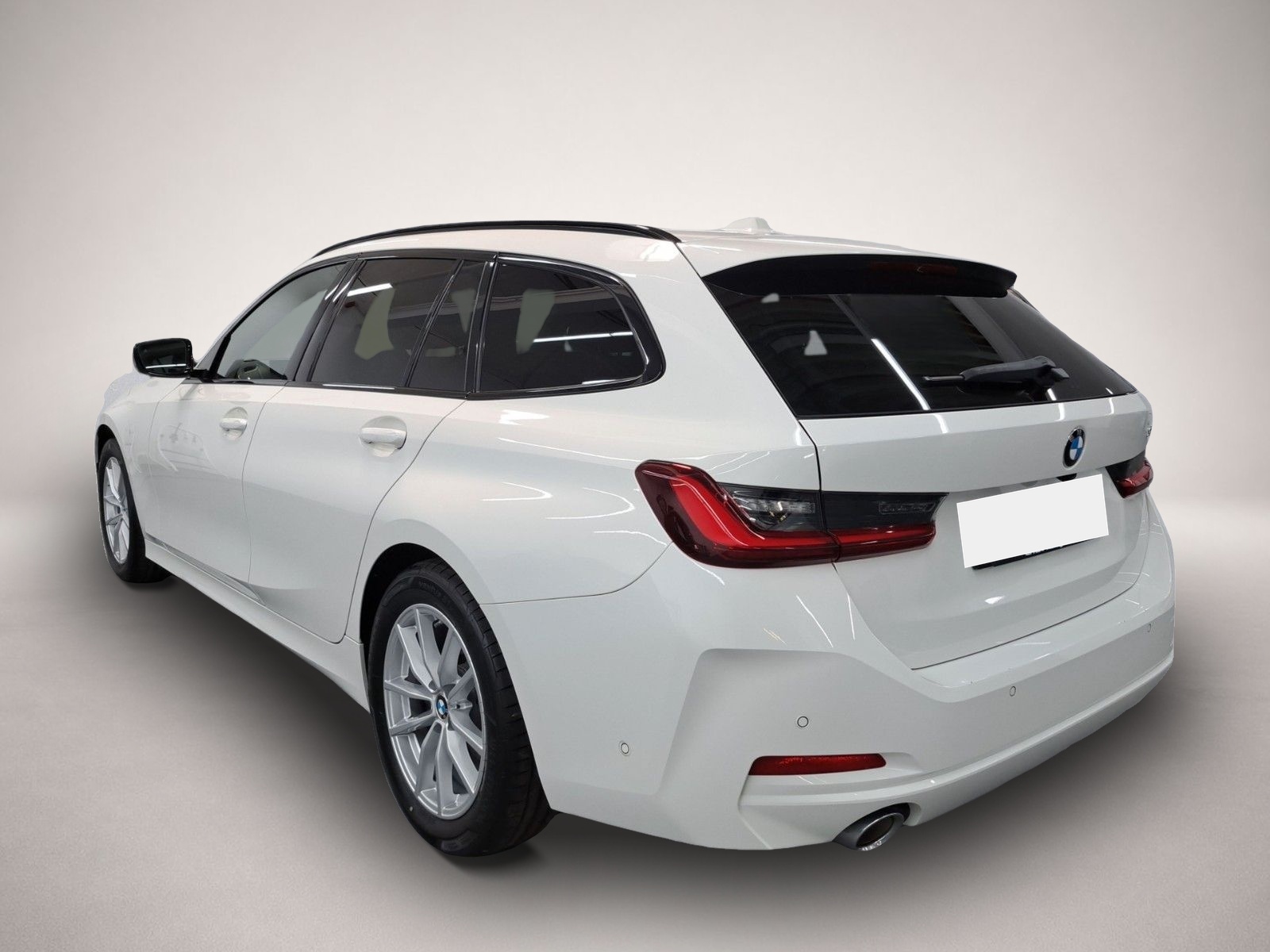 Fotografie 4 des BMW 318 Touring M Shadow VOLL LED NAVI RFK AHK SHZ