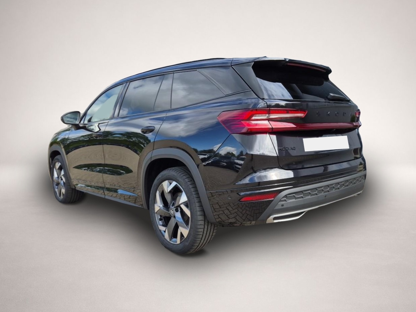 Bild 3 Skoda Kodiaq Sportline 1.5 TSI 204PS PHEV DSG schwen